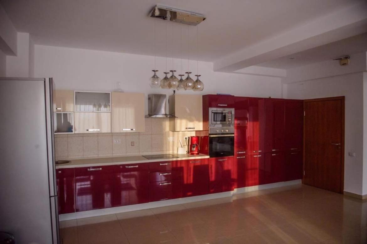 Sadara Sea Breeze Apartment Năvodari Екстериор снимка