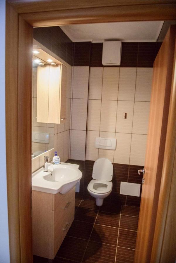 Sadara Sea Breeze Apartment Năvodari Екстериор снимка