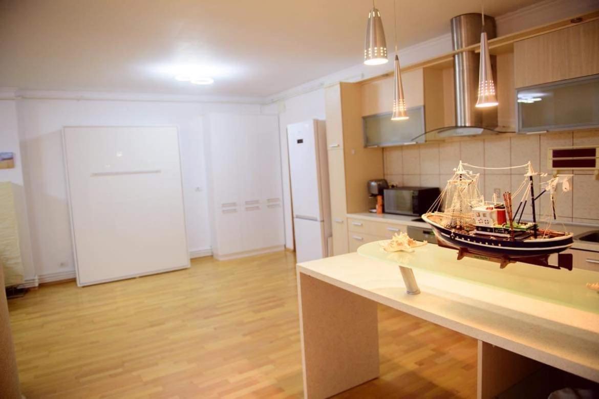 Sadara Sea Breeze Apartment Năvodari Екстериор снимка