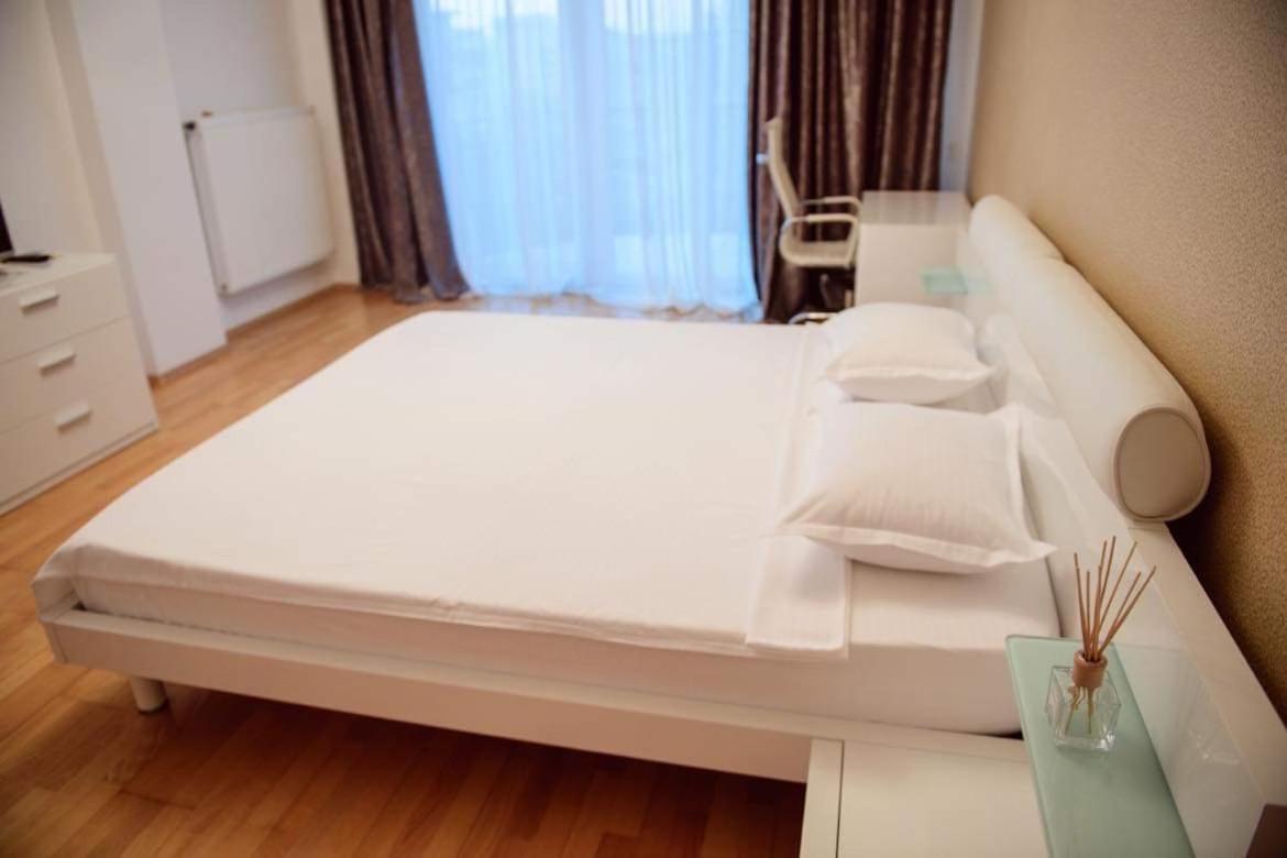 Sadara Sea Breeze Apartment Năvodari Екстериор снимка