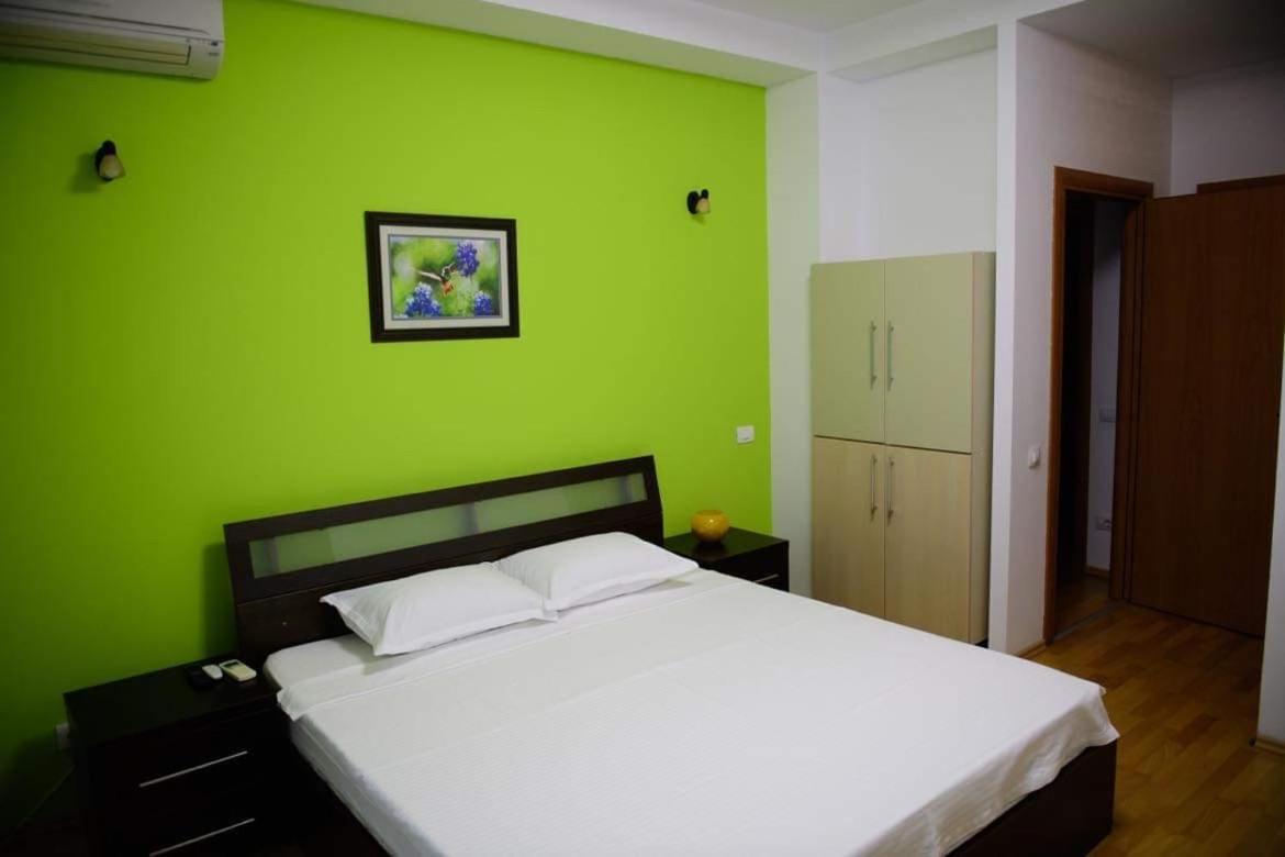 Sadara Sea Breeze Apartment Năvodari Екстериор снимка