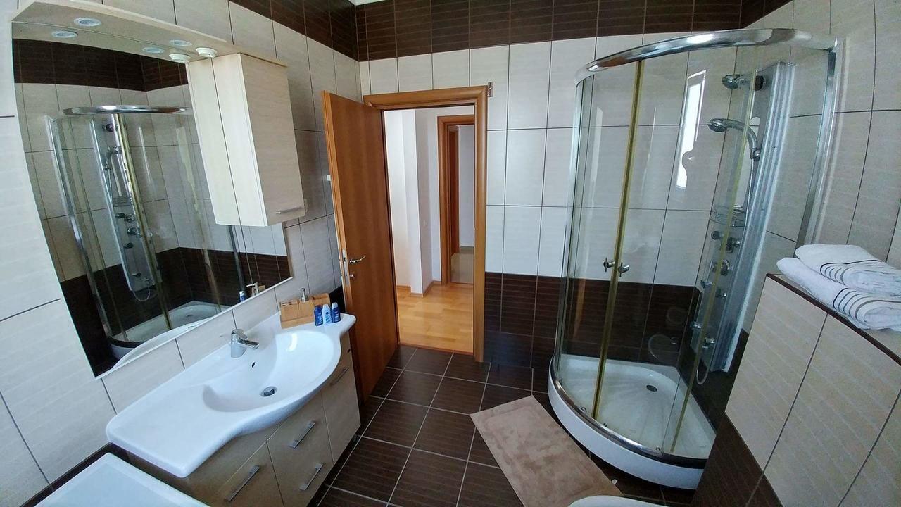 Sadara Sea Breeze Apartment Năvodari Екстериор снимка